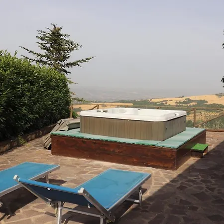 Casale Roshlee Bed & Breakfast Gualdo Cattaneo