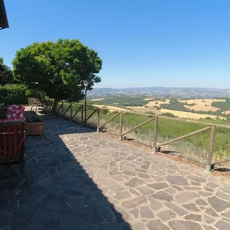 Casale Roshlee Gualdo Cattaneo